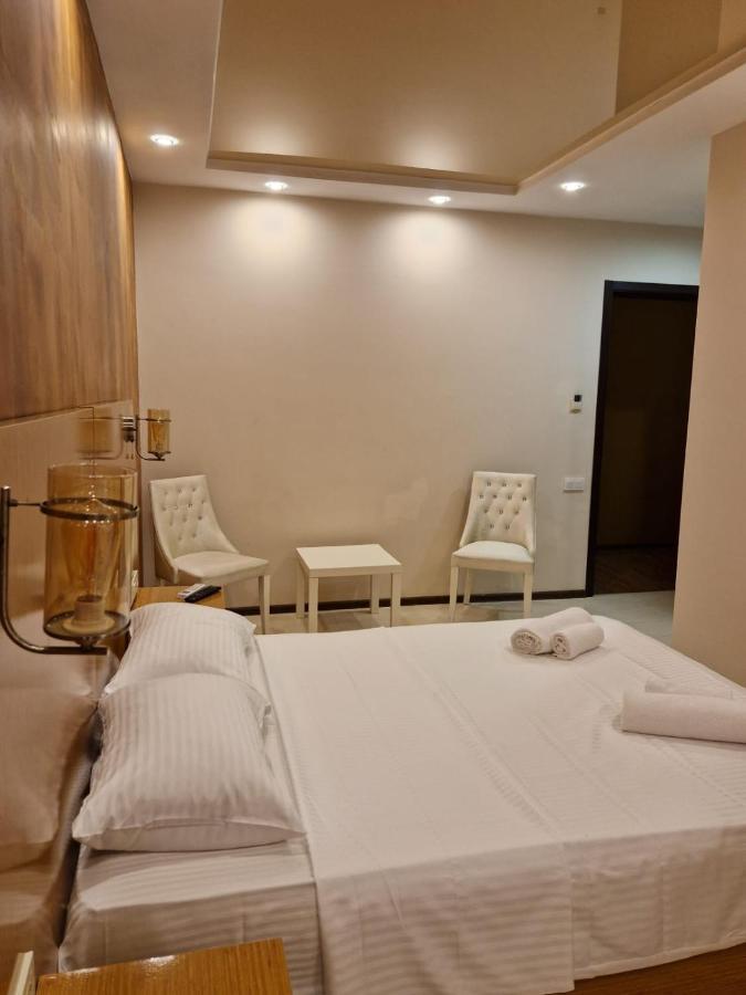 Отель New House Kobuleti 2 Экстерьер фото