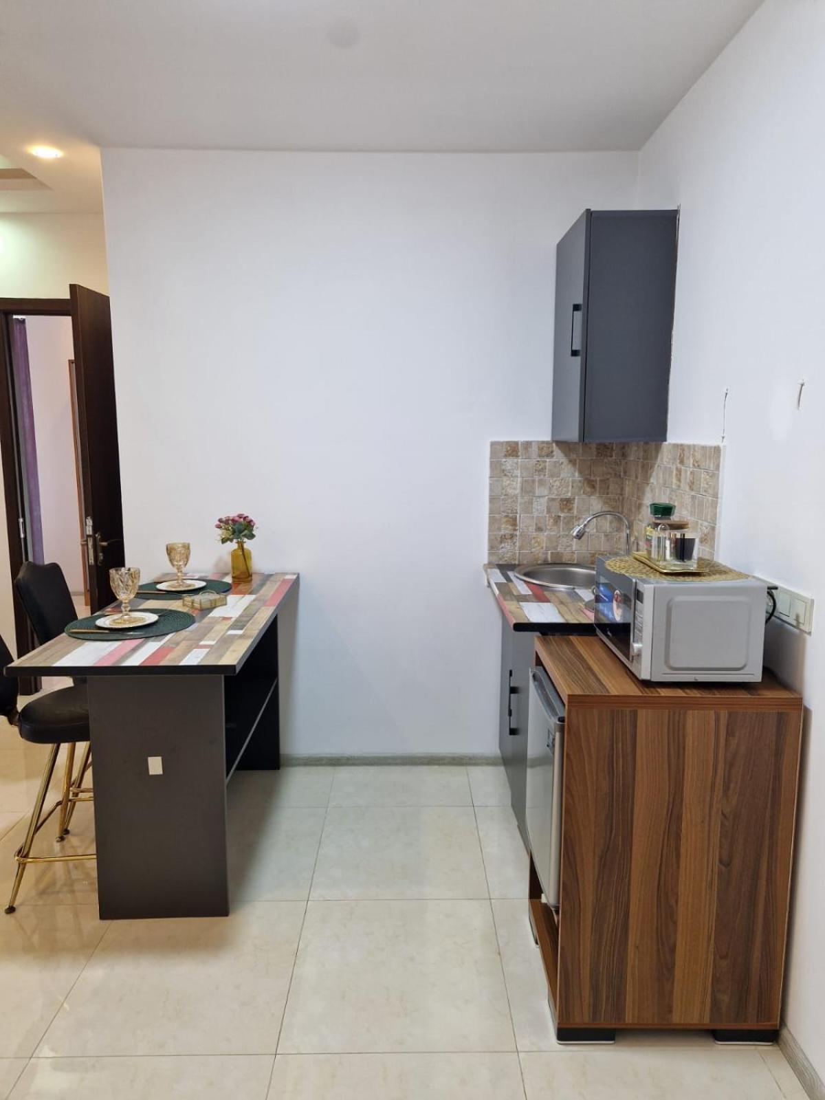 Отель New House Kobuleti 2 Экстерьер фото